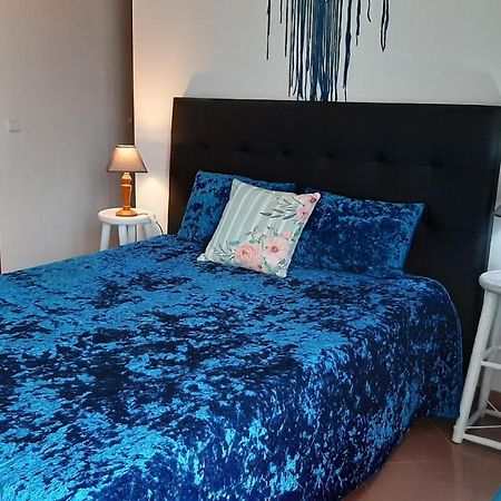 Sagres Sunny Room With Private Bathroom 300M From The Beach Exterior foto